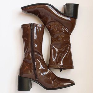 MIISTA patent chocolate sock-style boots
